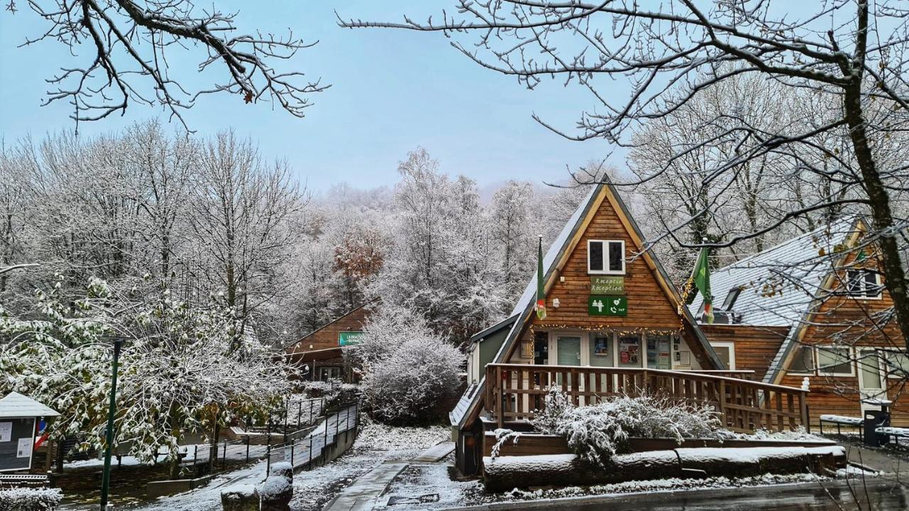 Het Boshuisje In Durbuy Exterior photo