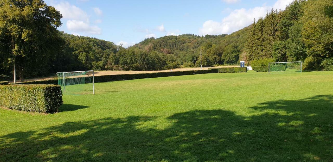 Het Boshuisje In Durbuy Exterior photo